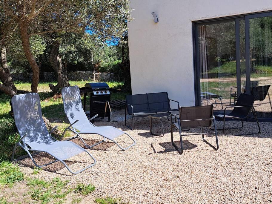 Maison Au Calme Idealement Situee Proche Plage Bonifacio  Exterior foto